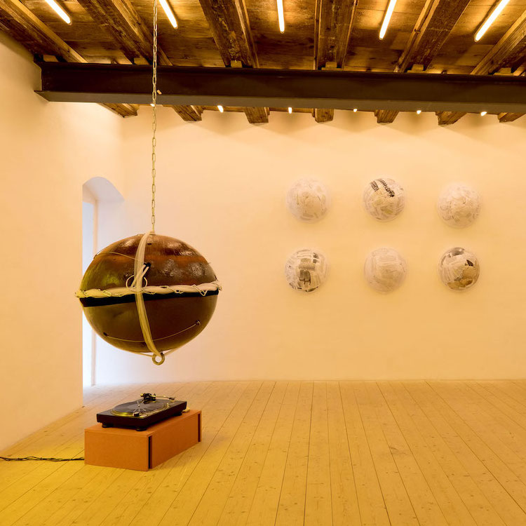 It won't be silence, Camille Dumond et Tina Omayemi Reden, Centre d'art de Neuchatel, Suisse.